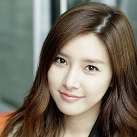 金素恩(Kim So Eun)