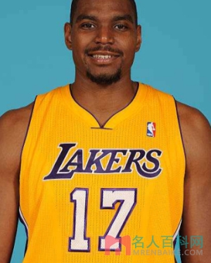 拜纳姆(Andrew Bynum)